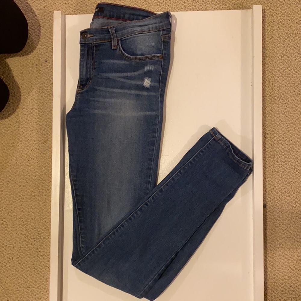 Angry Rabbit Size 30 - Picture 2 of 3